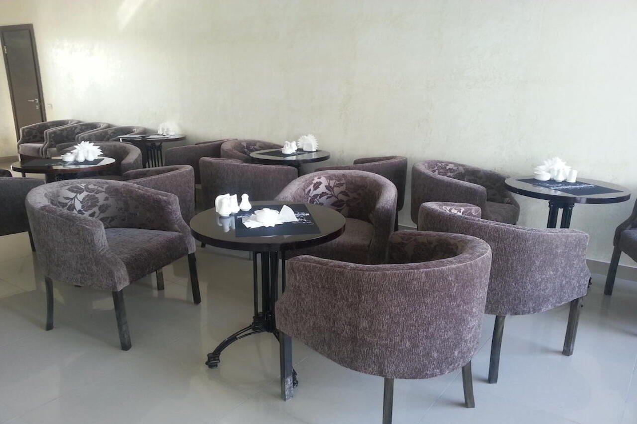 Royal Petrol Hotel Taldykorgan Ngoại thất bức ảnh